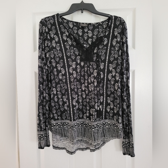 Lucky Brand Black Blouse Large - Picture 1 of 8